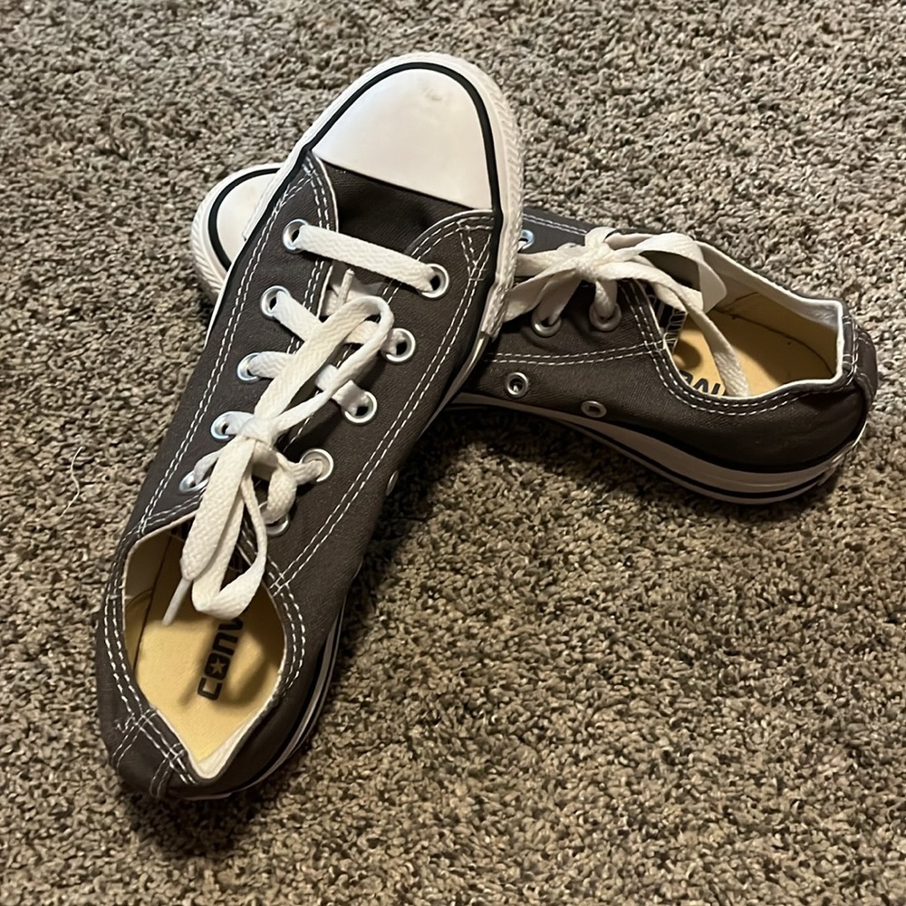 Converse size 6 - Picture 2 of 5